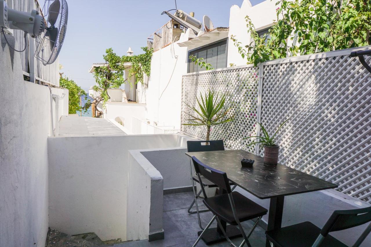 Daphnis Hotel. Фото 2