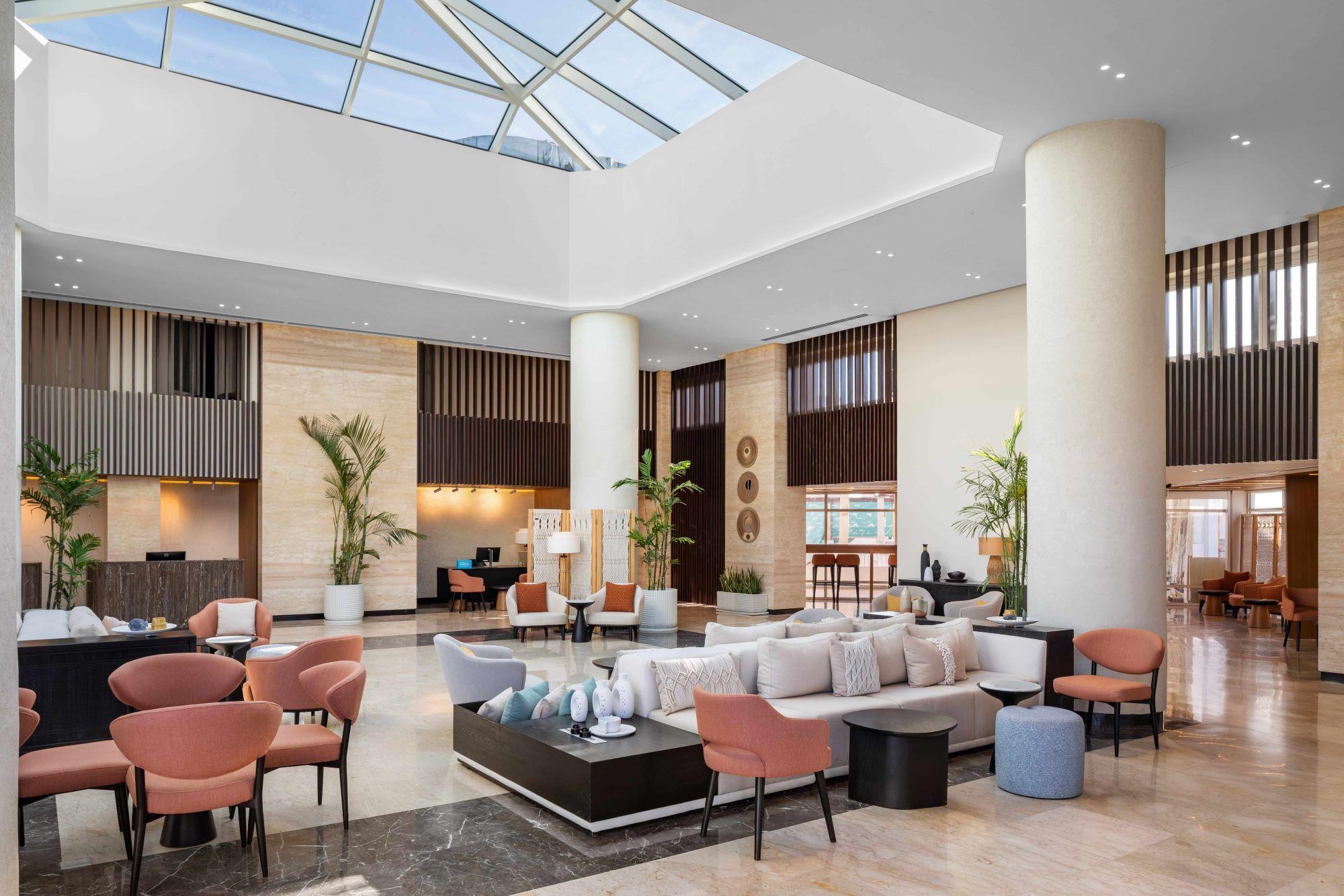Doubletree by Hilton Sharm El Sheikh Sharks Bay. Фото 2