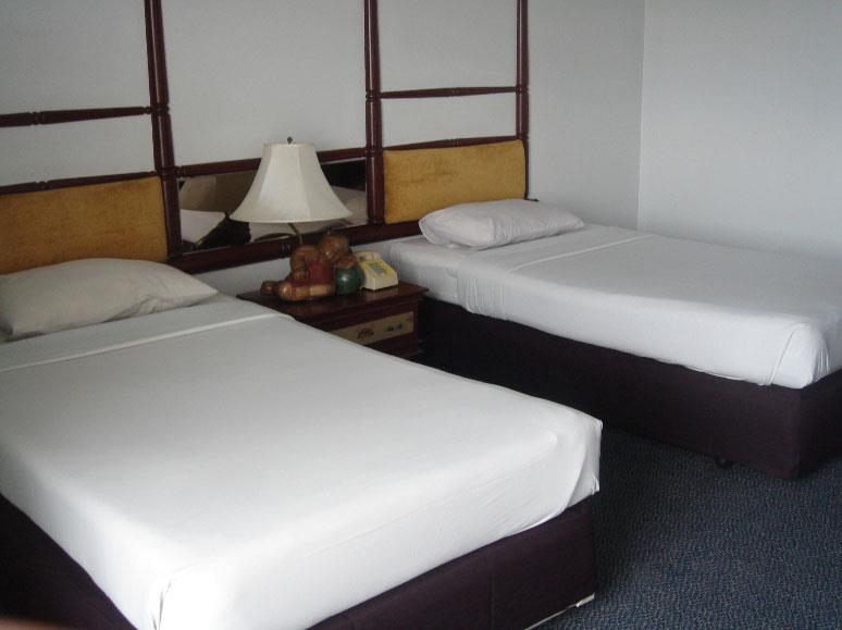 Welcome Plaza Hotel. Фото 3