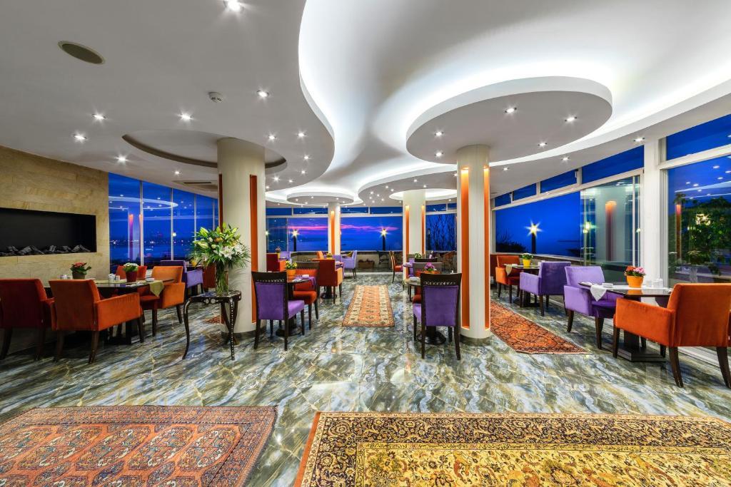 The Magnaura Palace. Фото 3