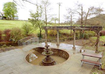 Westlodge Hotel. Фото 2