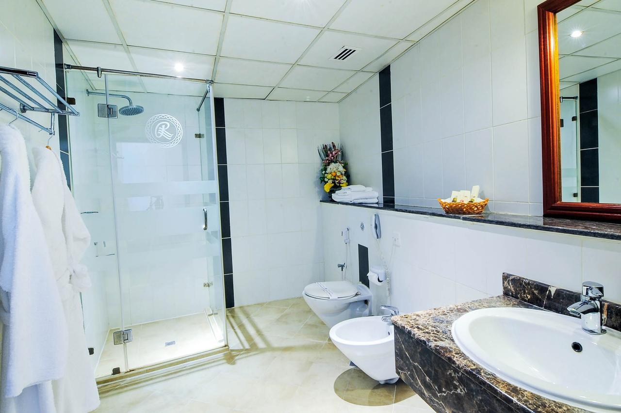 Ramee California Hotel. Фото 3