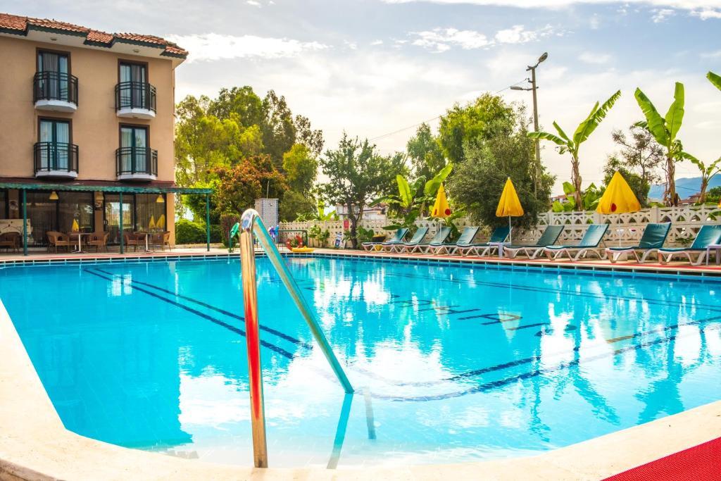 Bahar Hotel. Фото 2