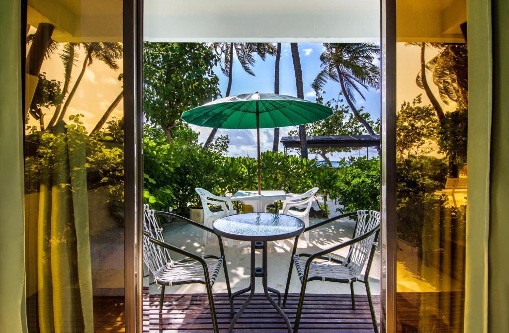 Salt Beach Hotel. Фото 2