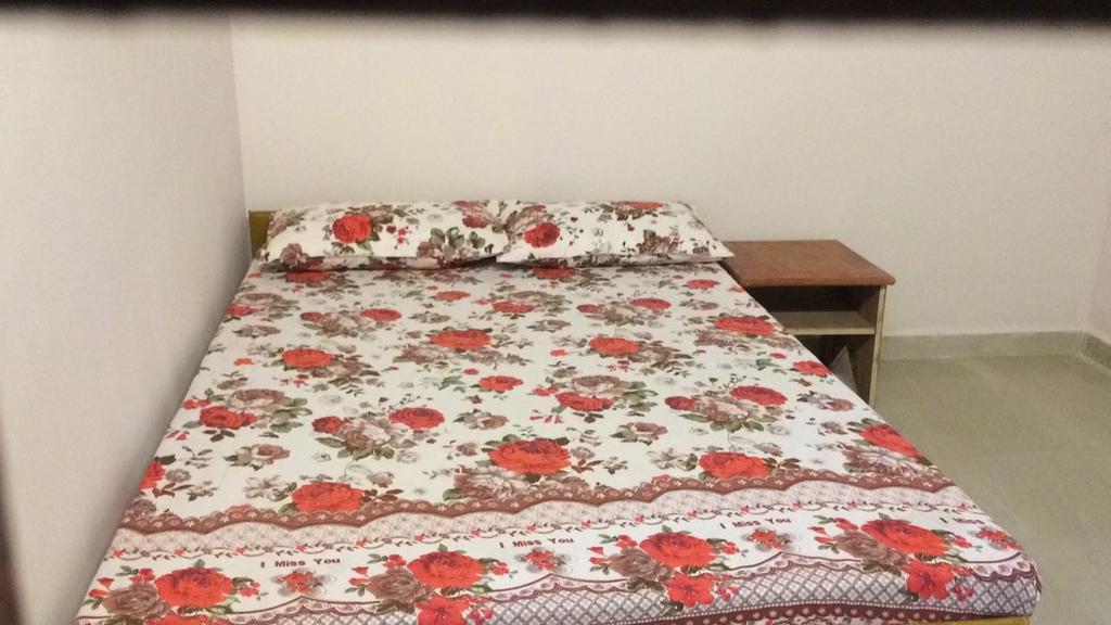 Cocks Town. Фото 4