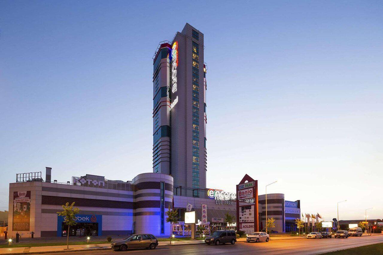 Ramada Encore Izmir. Фото 1