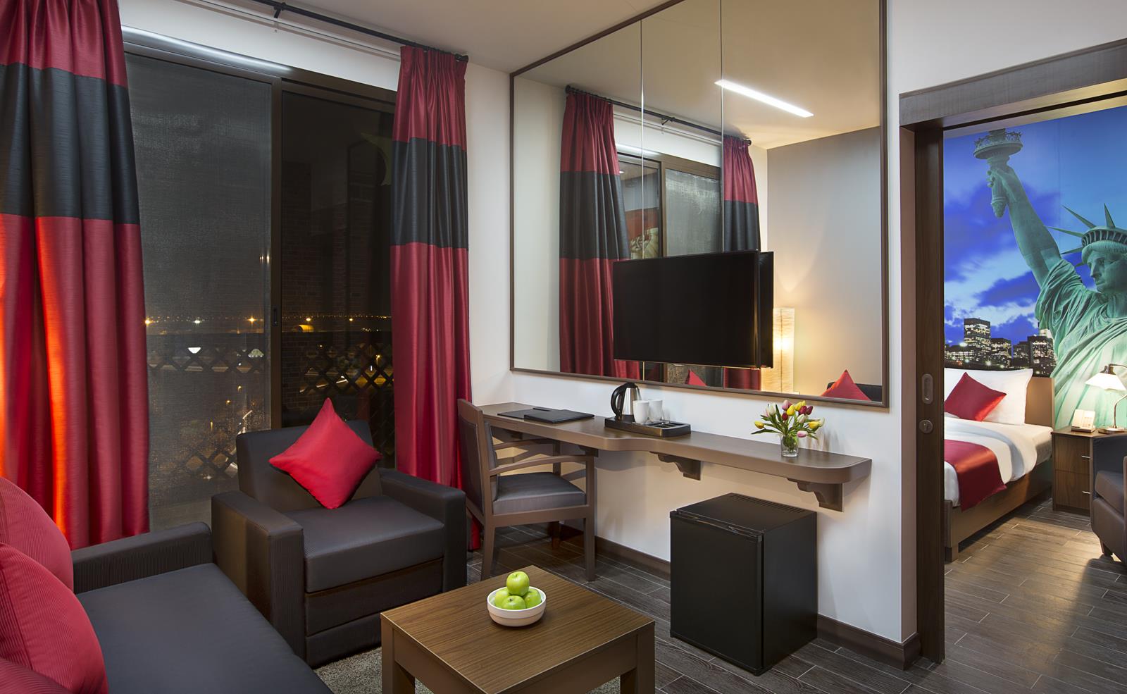 Palette Royal Reflections Hotel. Фото 2