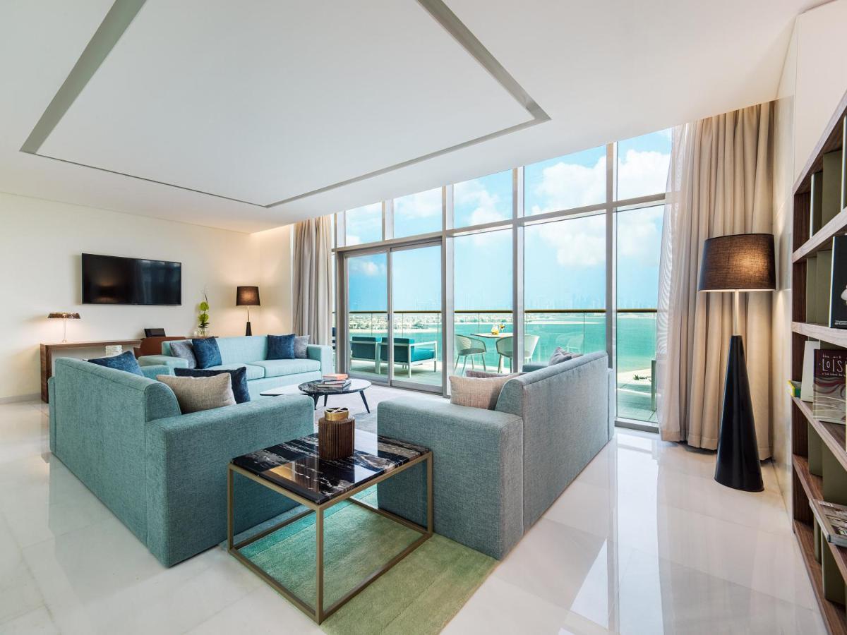 Th8 Palm Dubai Beach Resort Vignette Collection, an IHG hotel. Фото 4