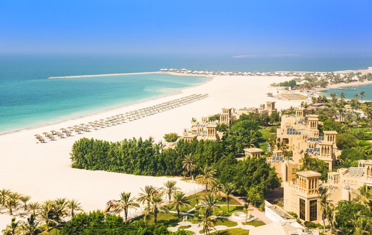 Hilton Al Hamra Beach and Golf Resort. Фото 1