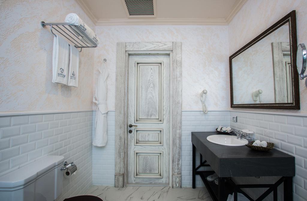 Sapphire Bayil Hotel. Фото 2