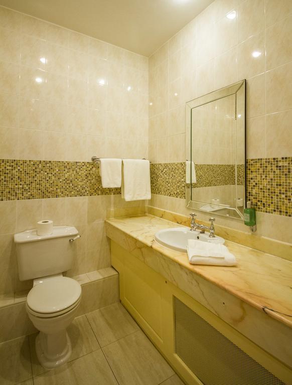 Fitzgeralds Woodlands House Hotel. Фото 1