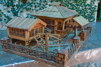 ЛЭНСиС. Фото 1