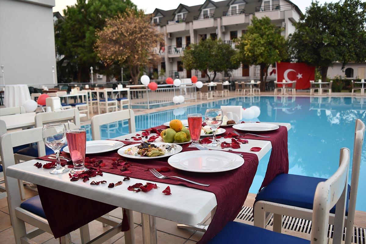 Ares Hotel. Фото 4