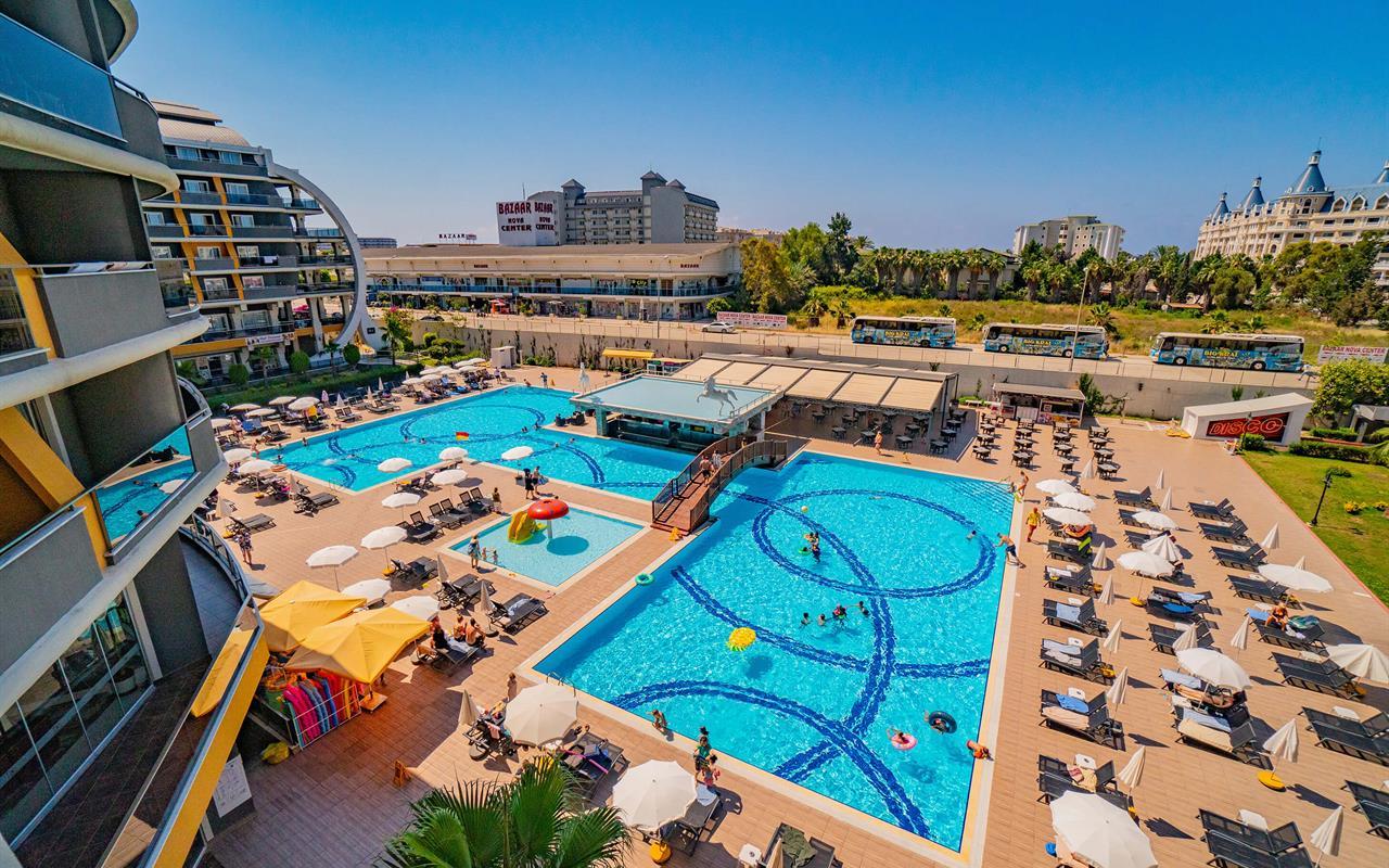 SENZA The Inn Resort & Spa. Фото 2