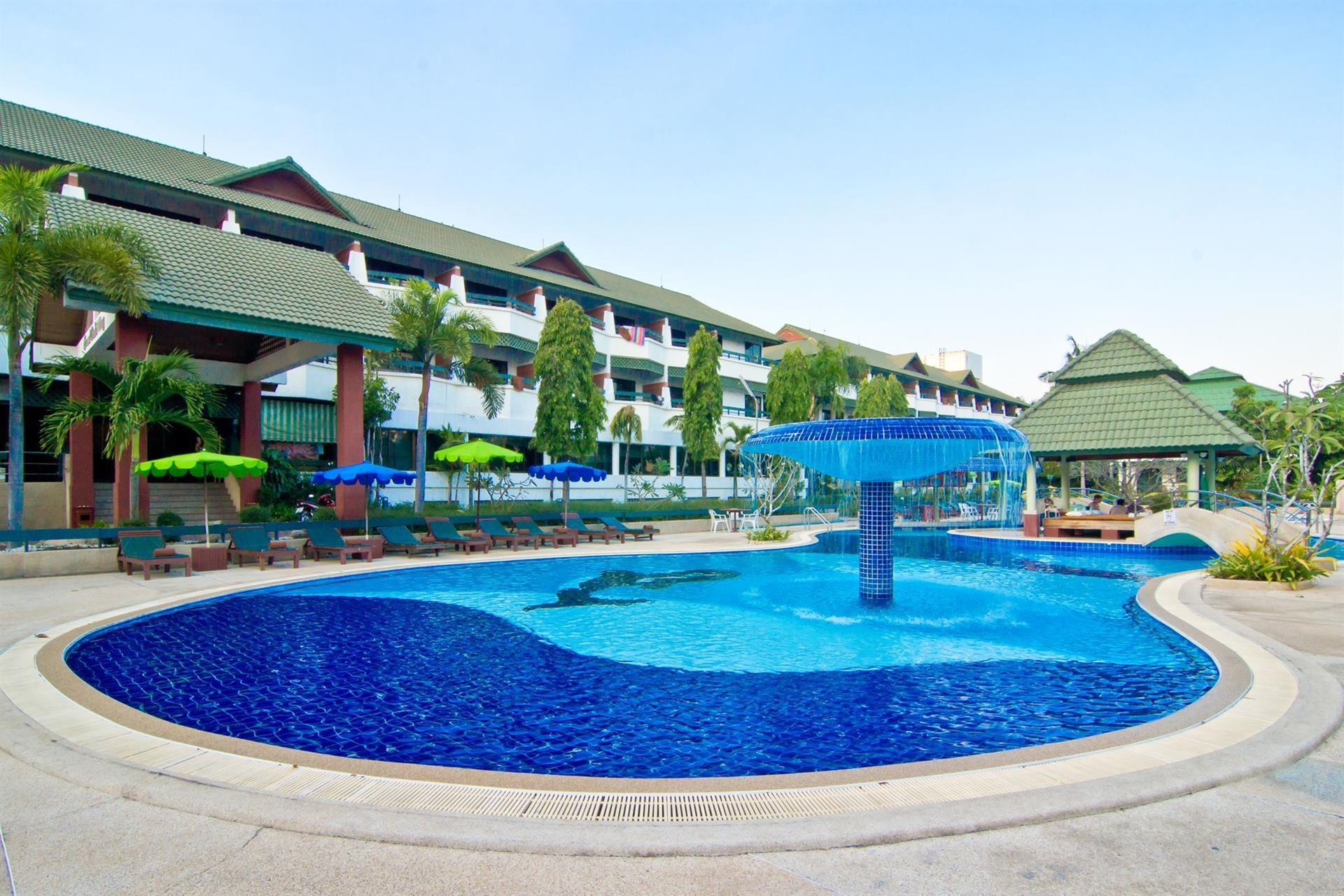 Grand Jomtien Palace. Фото 1