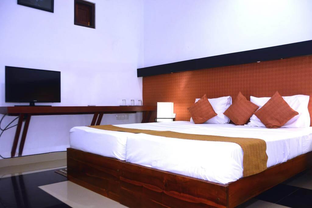 Rainbow Beach Hotel. Фото 3