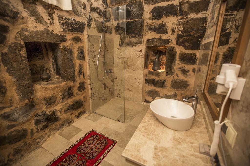Helike Cave Hotel. Фото 4