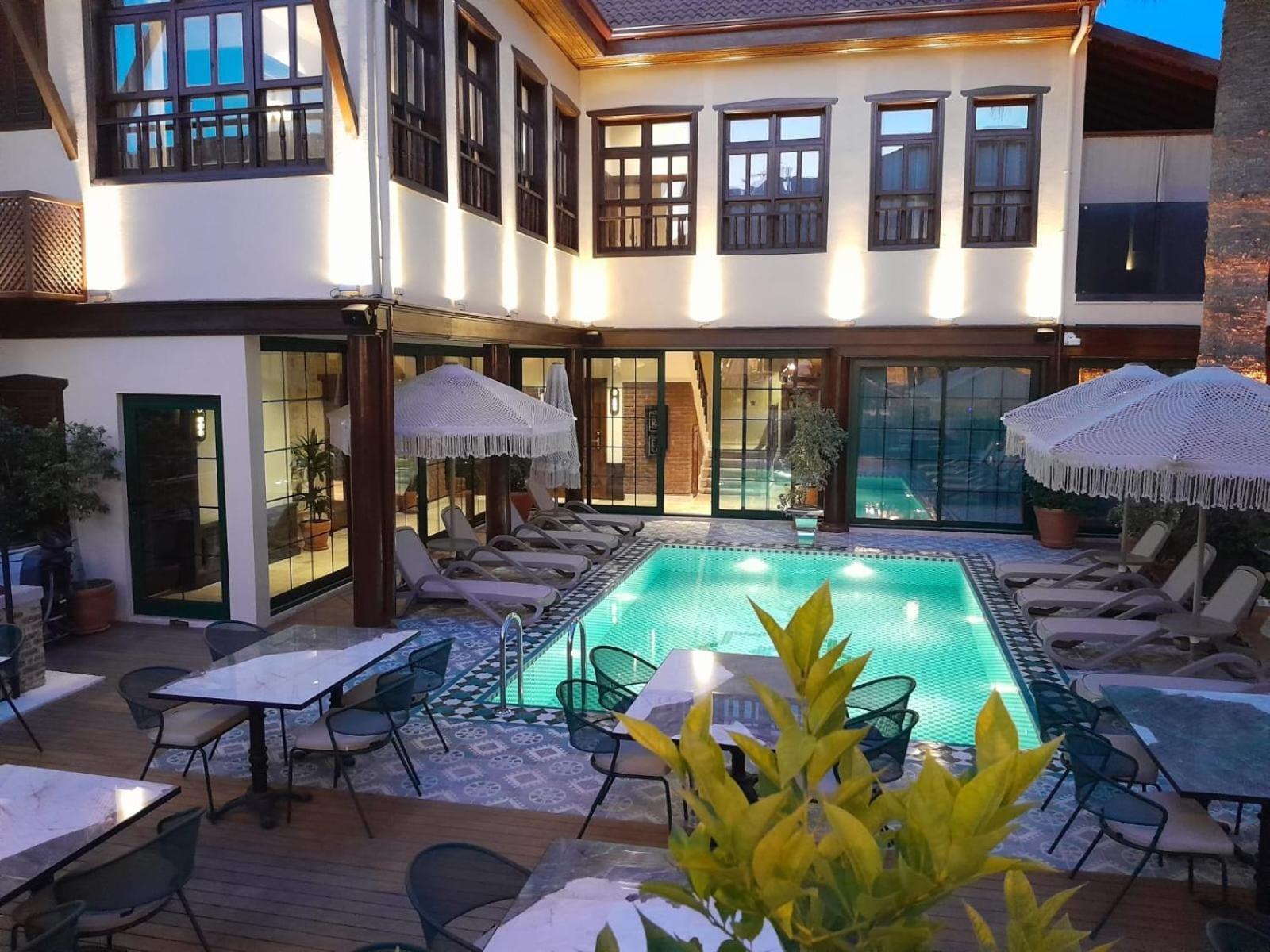 Belmondo Suites Old Town. Фото 1