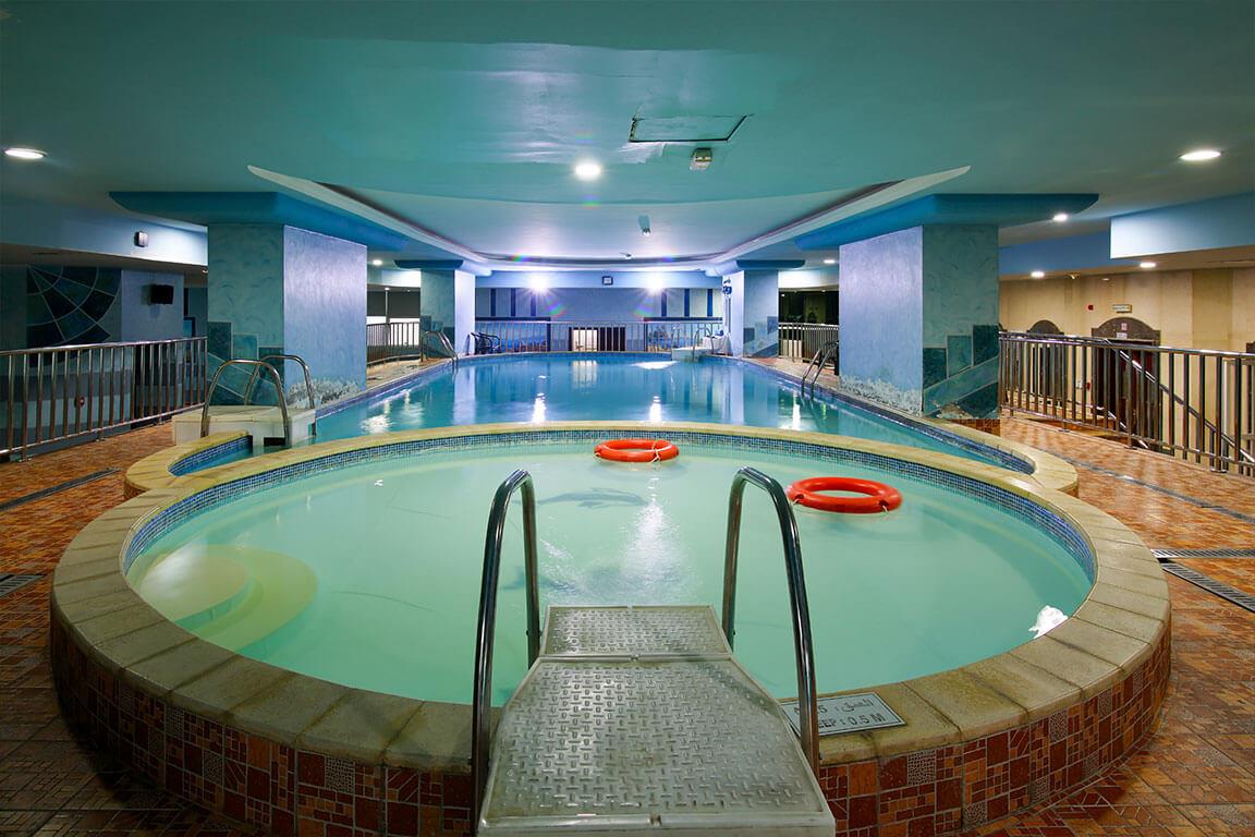 Al Bustan Tower Hotel Suites. Фото 4