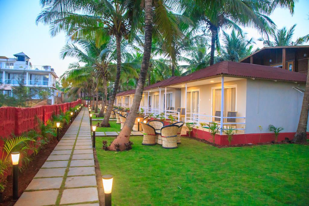 Arabian Sands Beach Resort. Фото 2