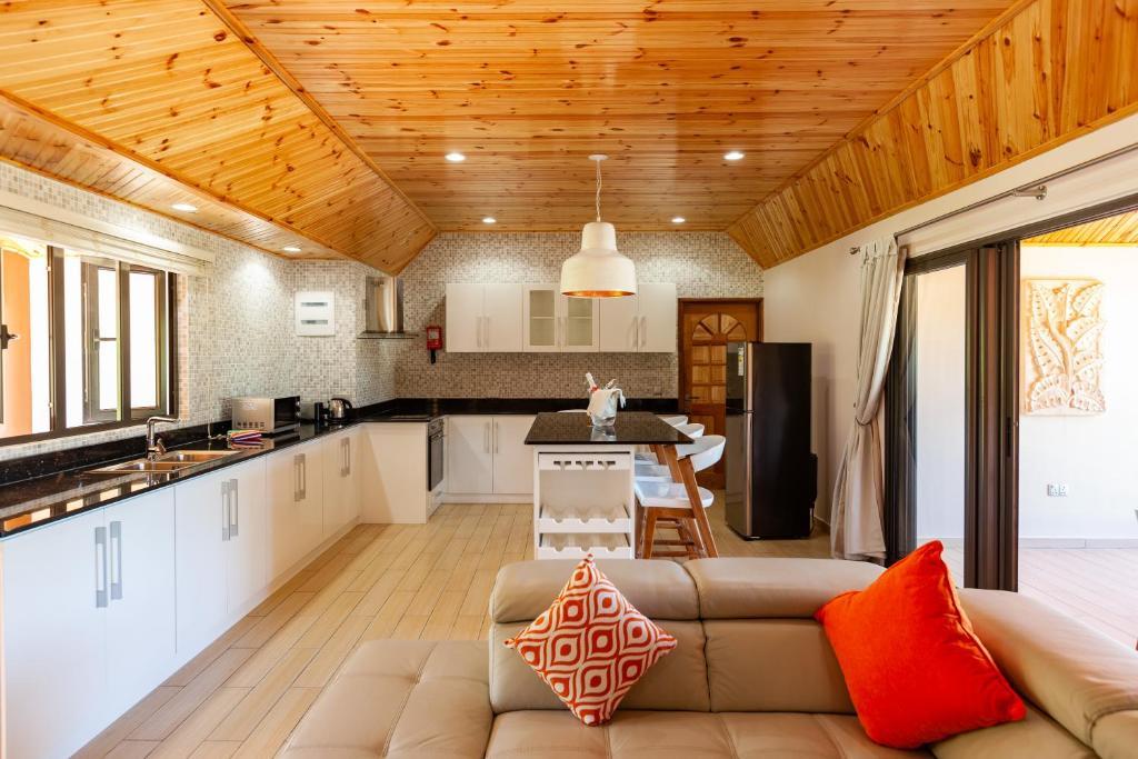 Cocolux Luxury Apartments. Фото 3