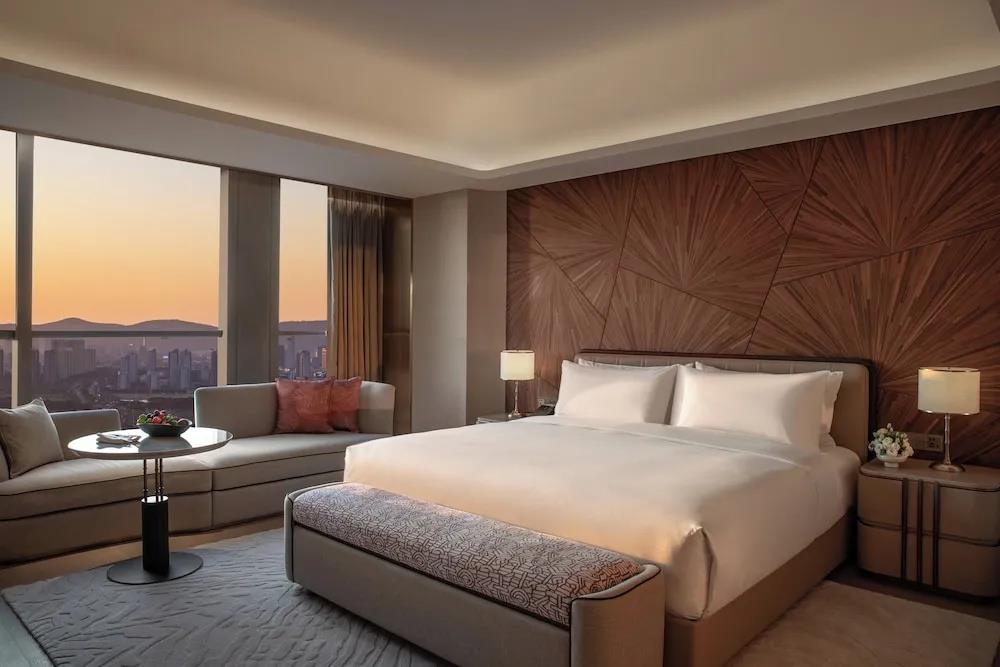 InterContinental Wuxi Taihu New City by IHG. Фото 4
