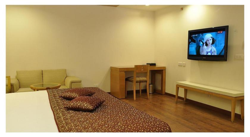 Almondz Hotel. Фото 3