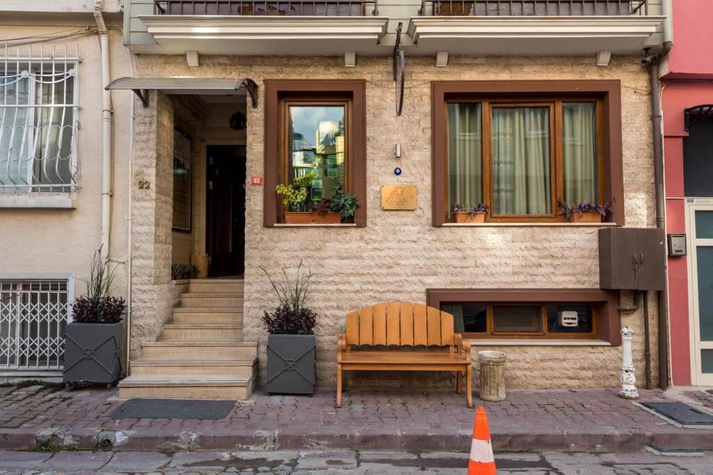 Bucoleon by Cheers. Фото 1