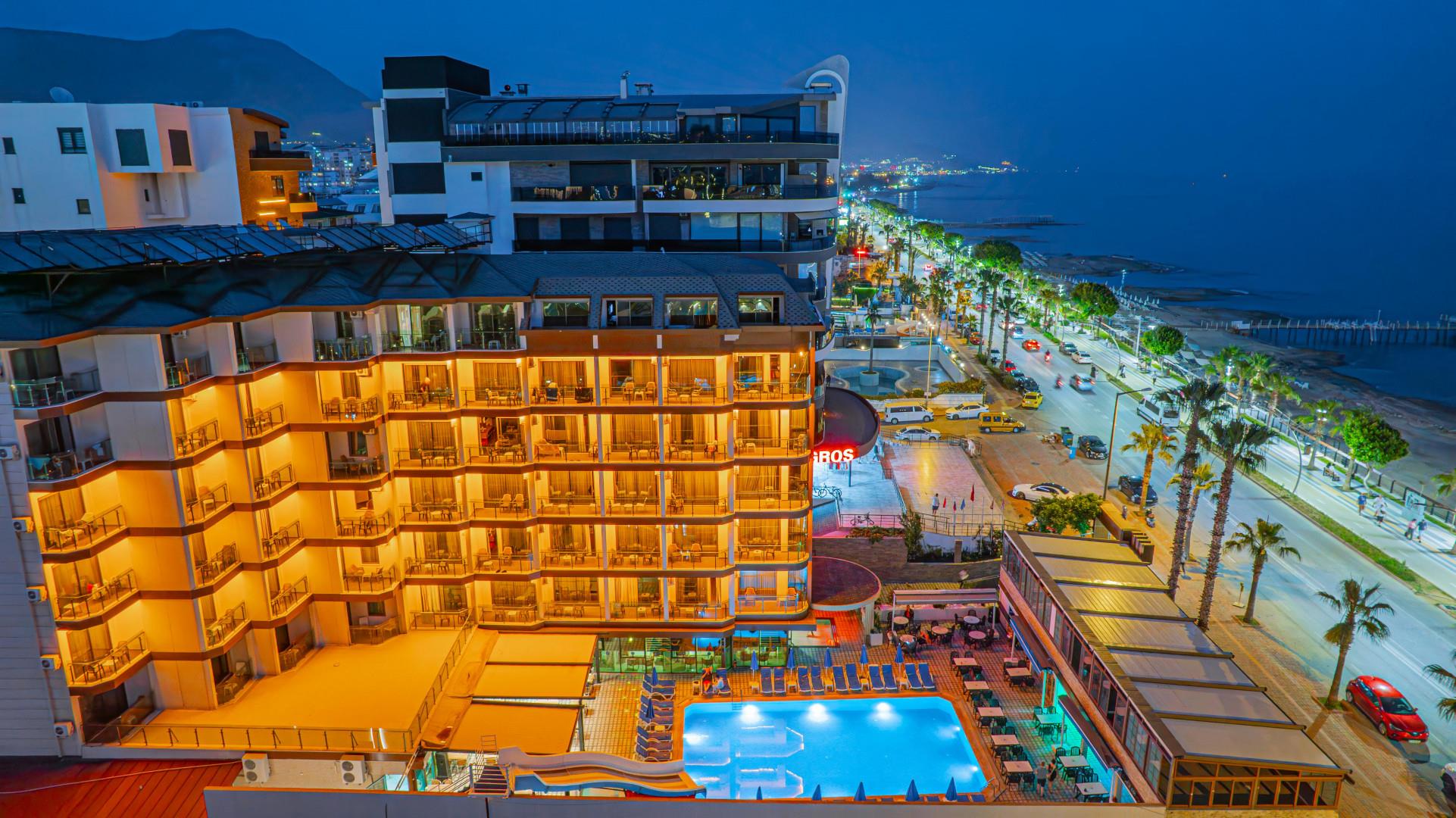 Grand Barhan Hotel. Фото 3