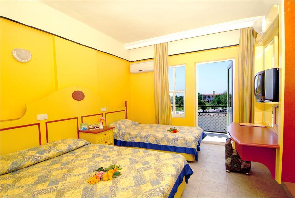 Kiris Rose Hotel. Фото 3