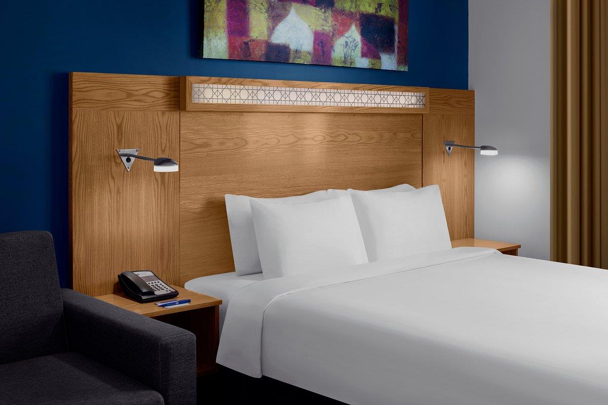 Holiday Inn Express Dubai Airport. Фото 2