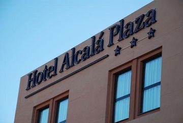 Alcala Plaza. Фото 3