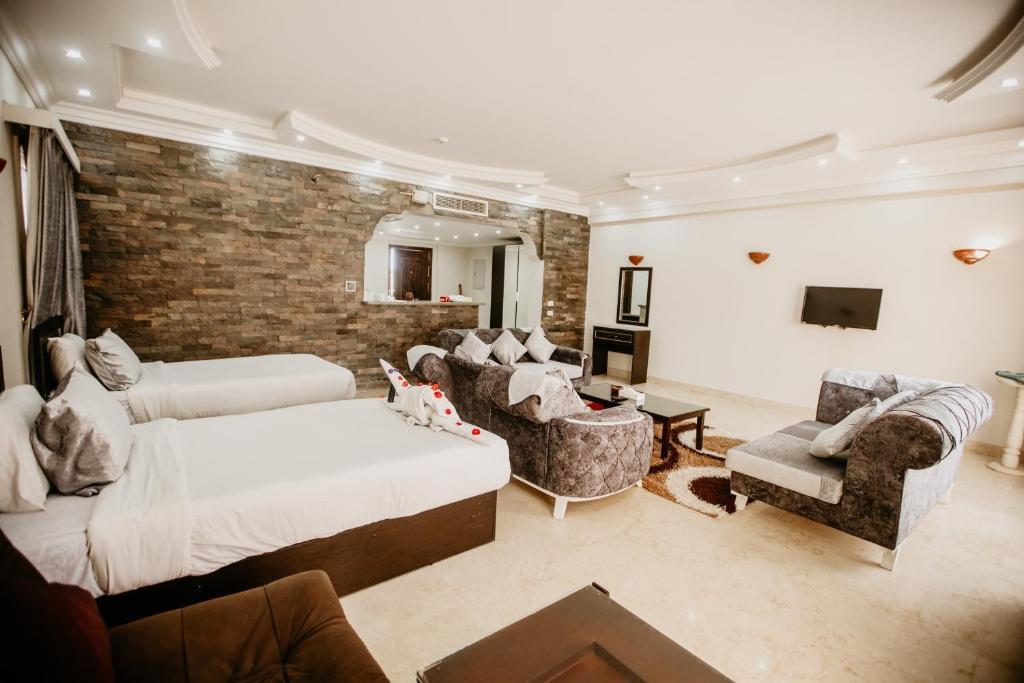 Cave`s Beach Resort. Фото 3