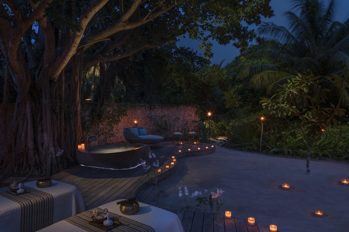 Four Seasons Resort Maldives at Landaa Giraavaru. Фото 4