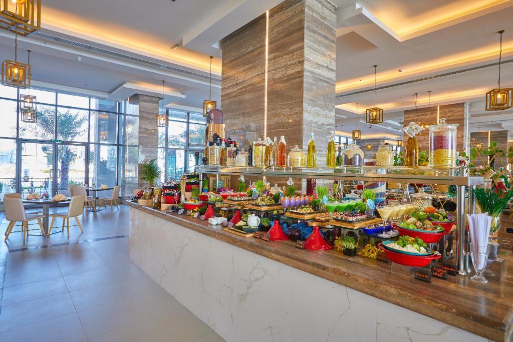 Al Bahar Hotel & Resort. Фото 4