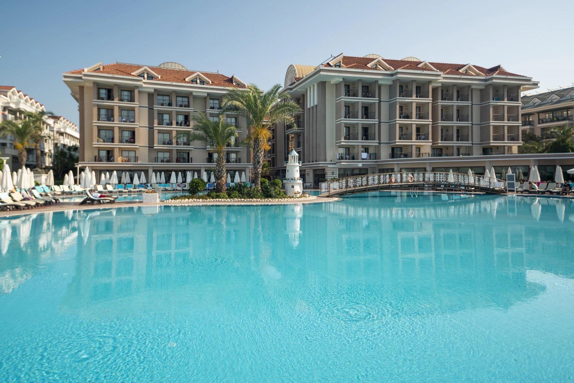 Hotel Turan Prince. Фото 1