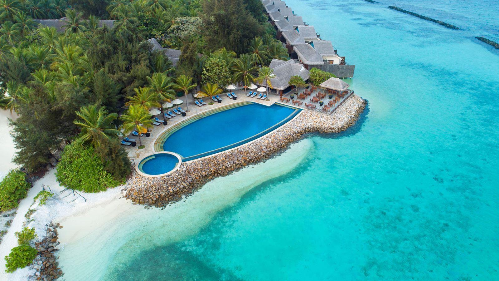 Taj Coral Reef Resort & Spa. Фото 4