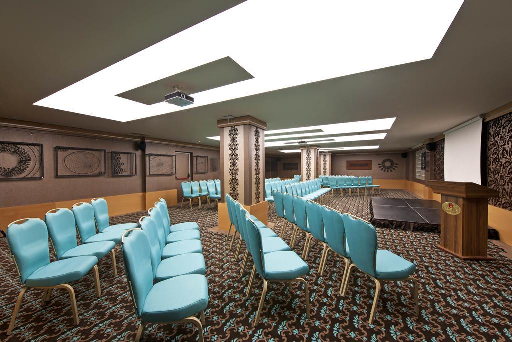 Aspera Hotel Altunizade. Фото 2