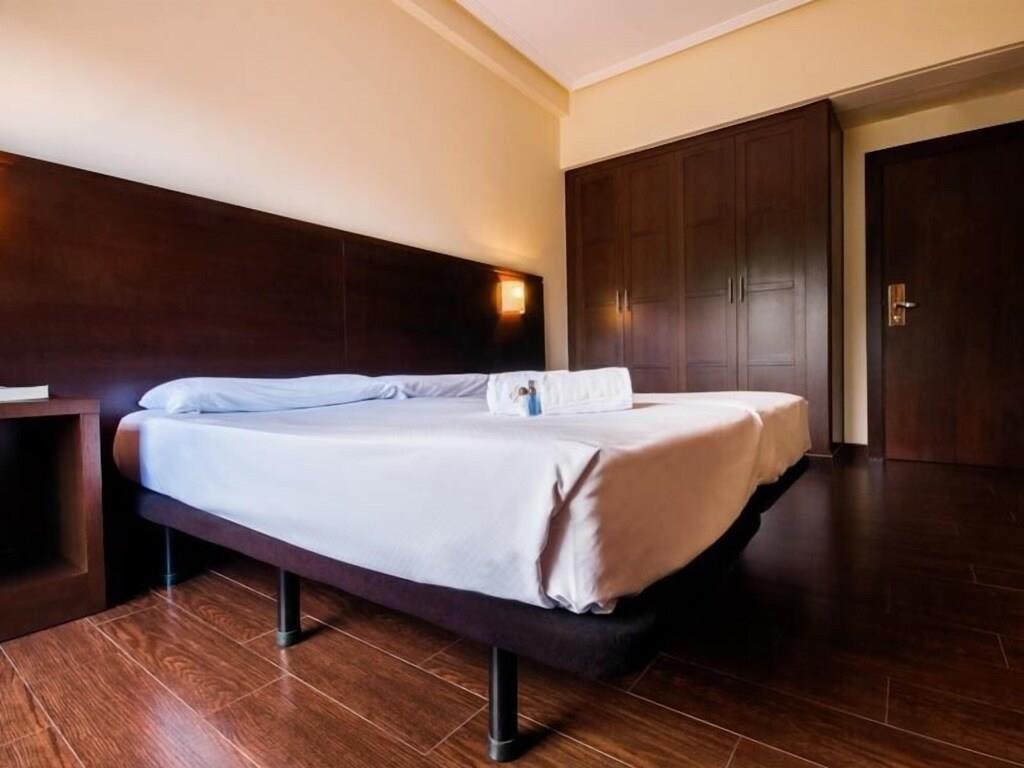 Euba Hotel. Фото 3