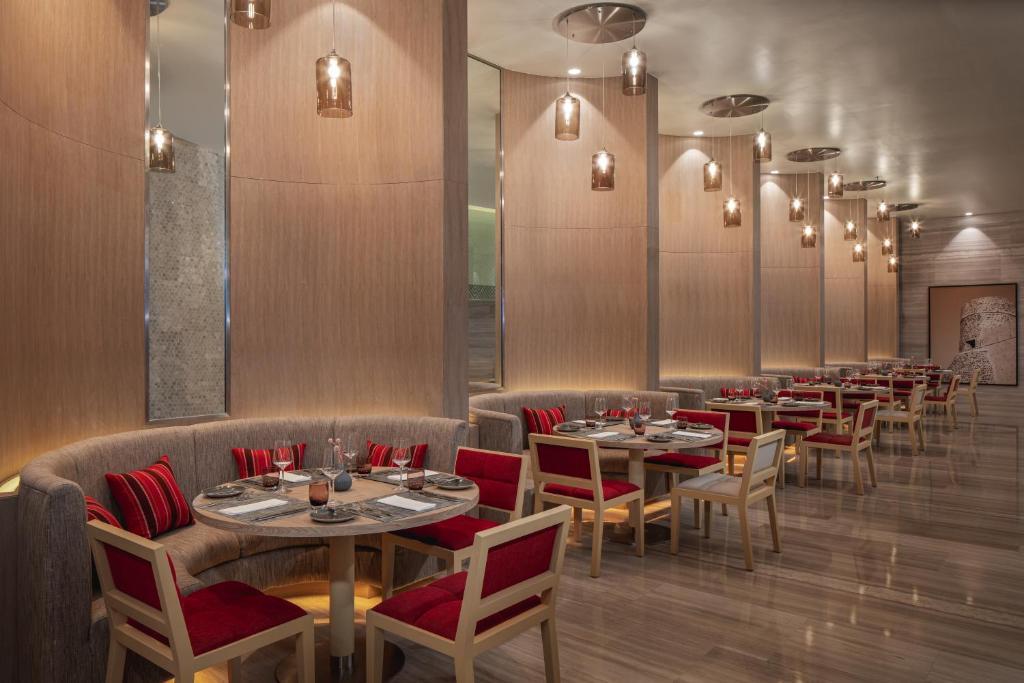 Doubletree By Hilton Fujairah City. Фото 3