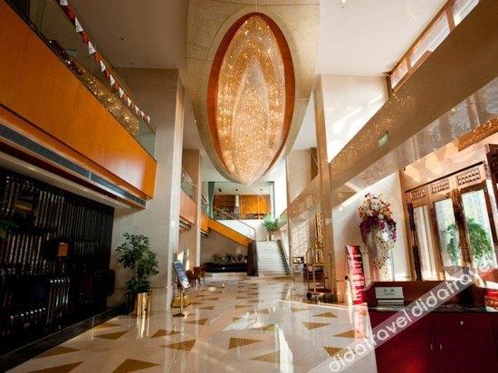 Phoenix Lake Tianquan Hotel. Фото 2