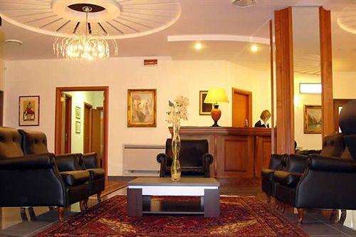 Royal Hotel. Фото 3