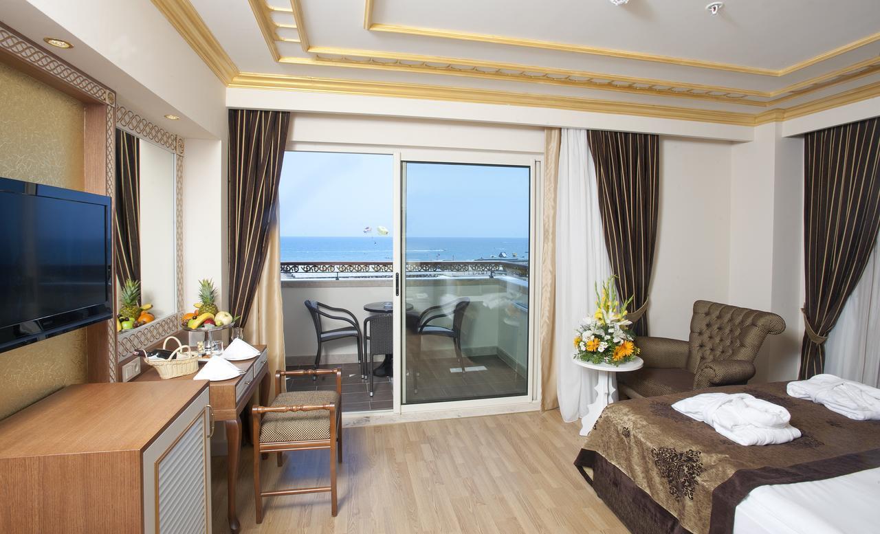 Crystal Palace Luxury Resort & Spa. Фото 3