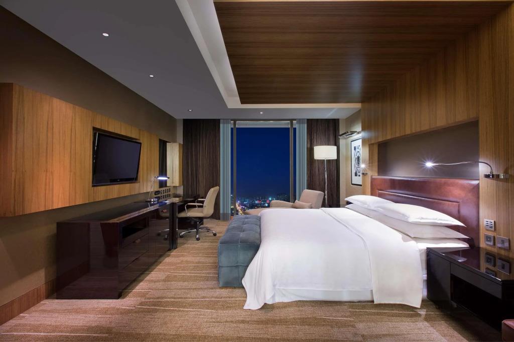 Sheraton Grand Bangalore Hotel at Brigade Gateway. Фото 4