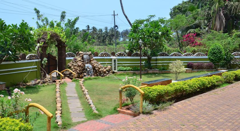 A`s Holiday Beach Resort. Фото 4