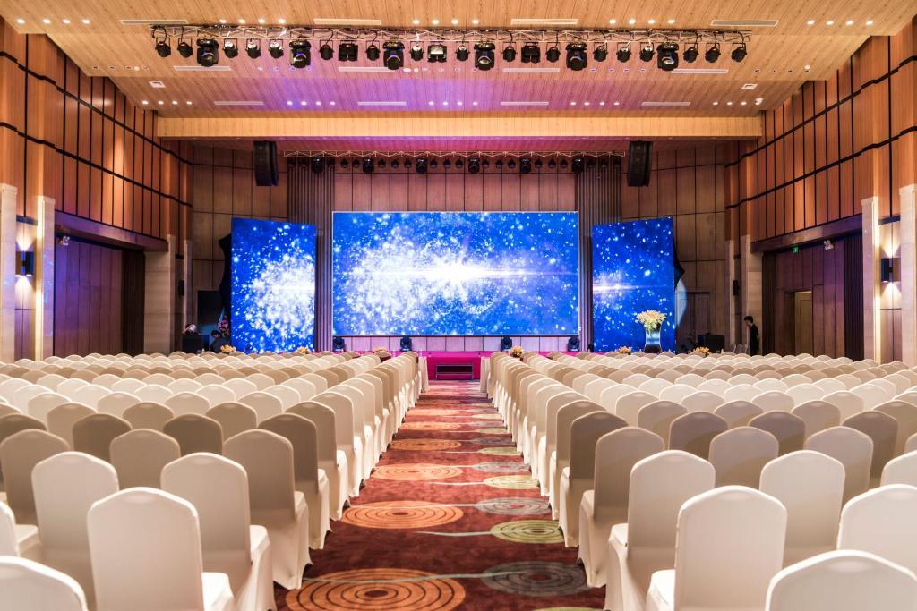 Muong Thanh Luxury Da Nang. Фото 2