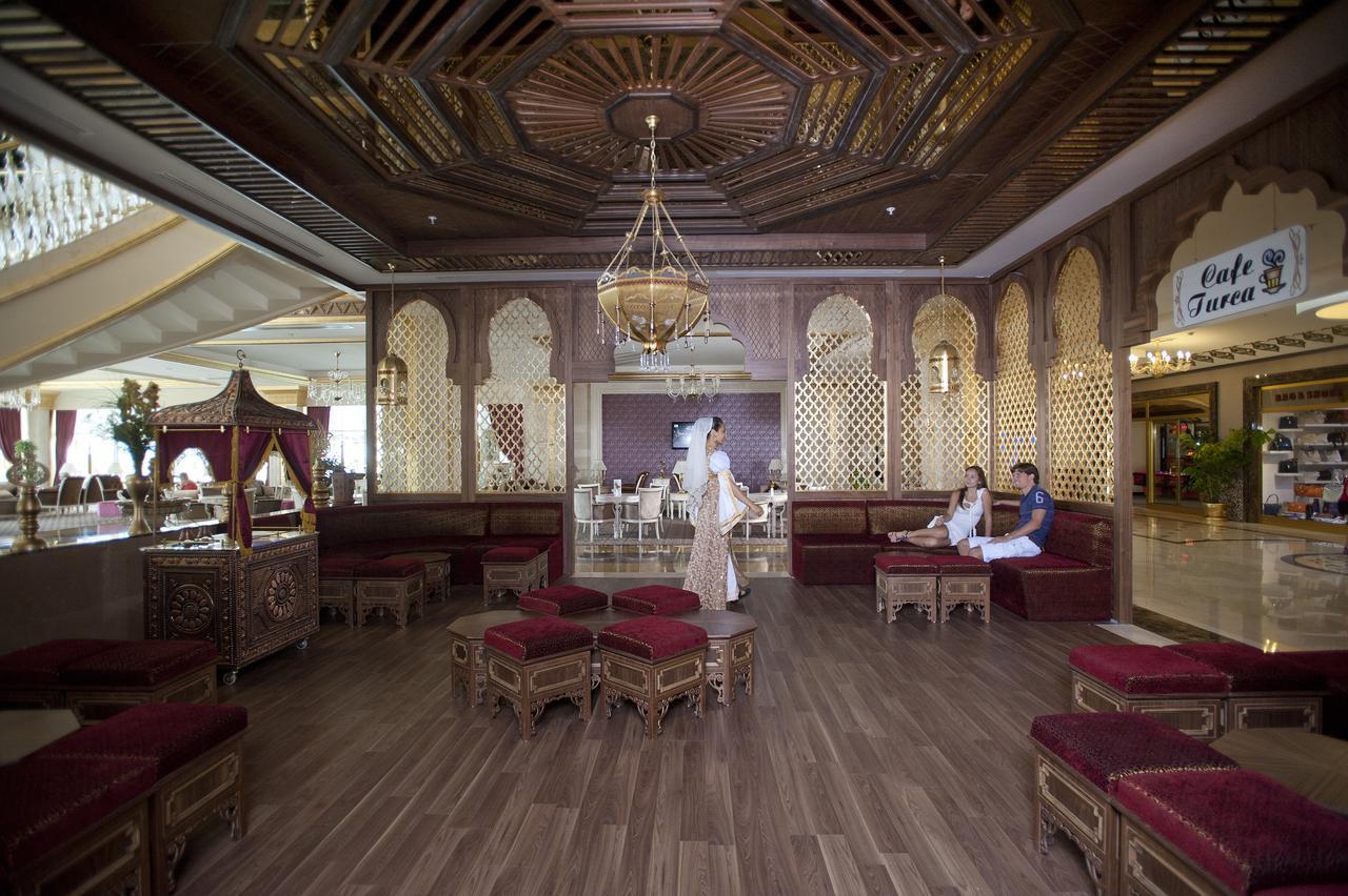 Crystal Palace Luxury Resort & Spa. Фото 4