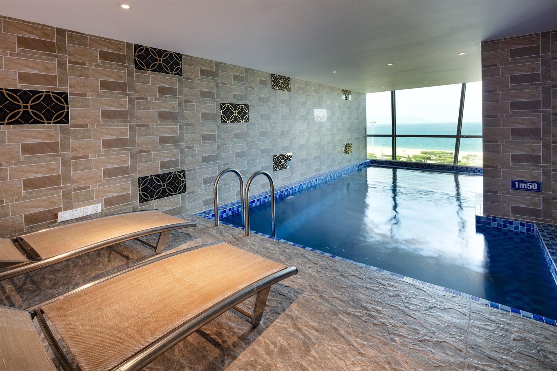 Ruby Hotel. Фото 2