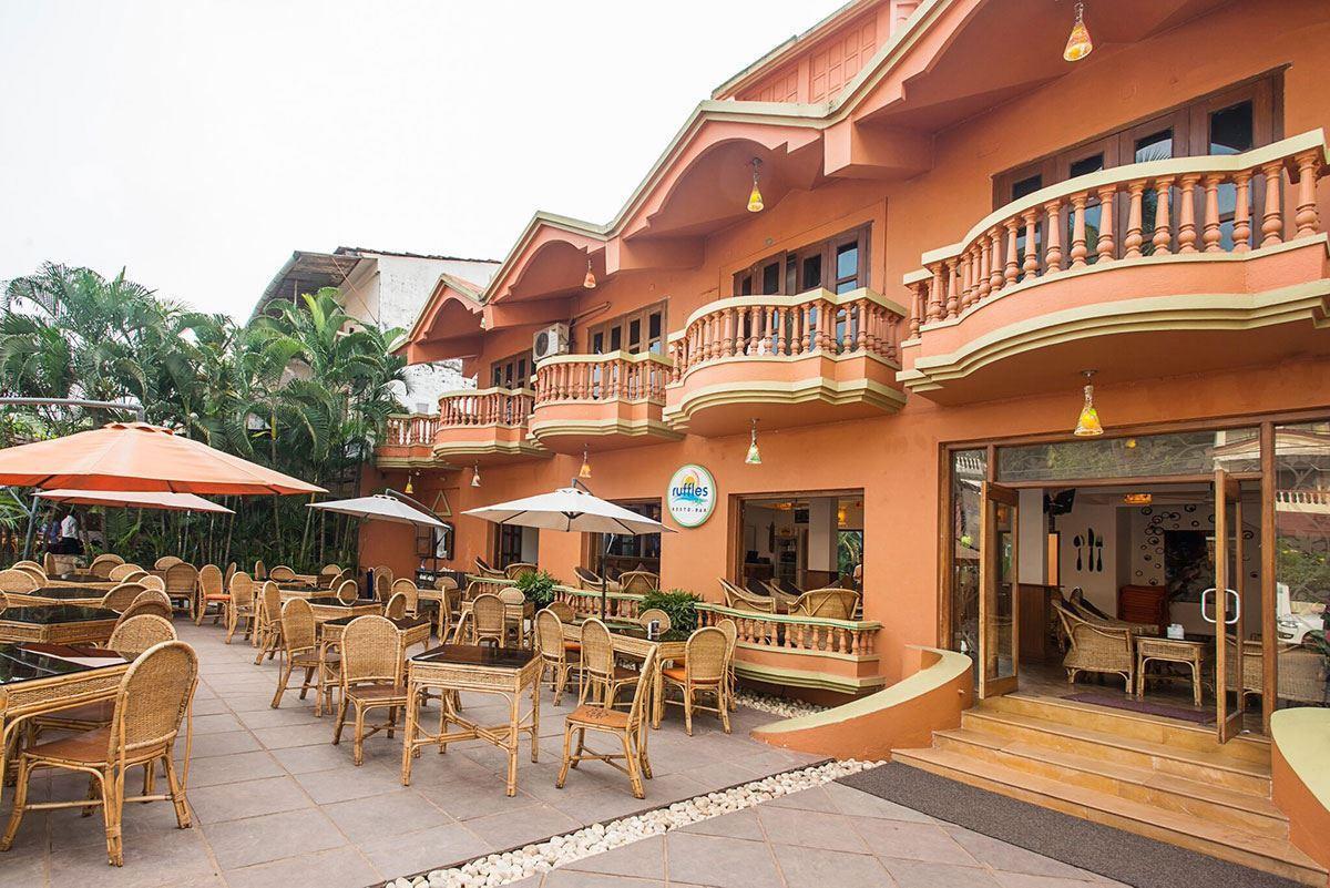 Ruffles Beach Resort. Фото 4