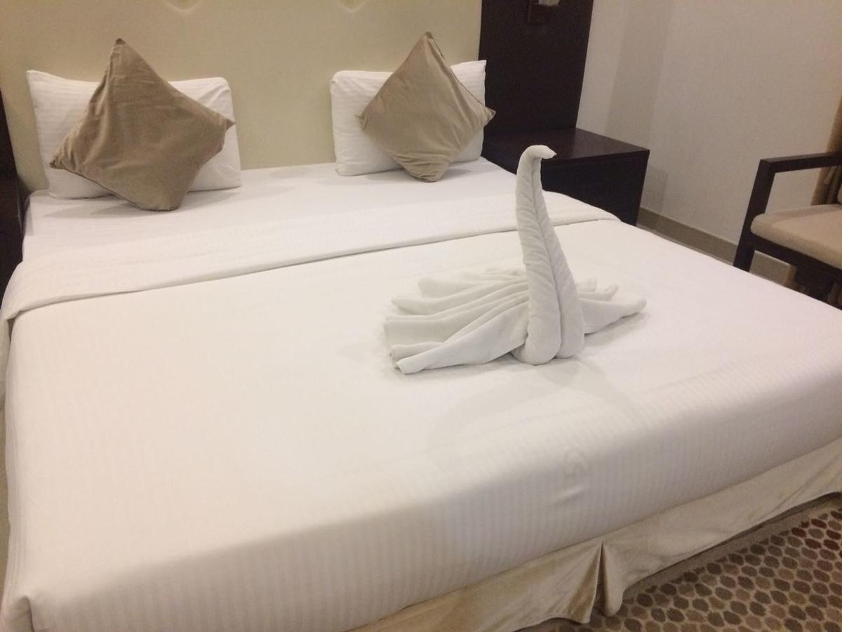 Yas Express Hotel. Фото 2